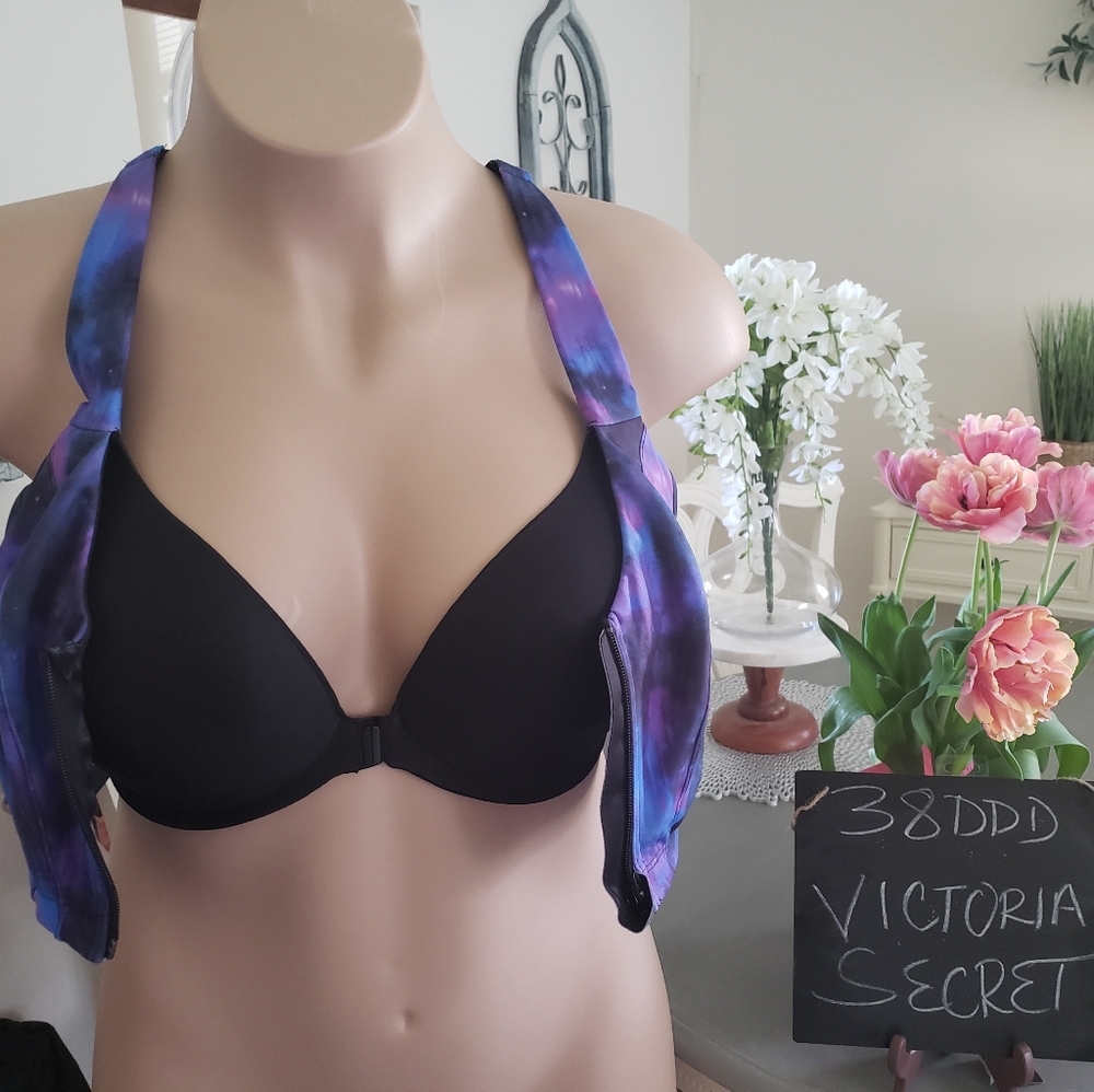 Victoria's secrets front closure with zipper maximum hold sports bra 38DDD multi